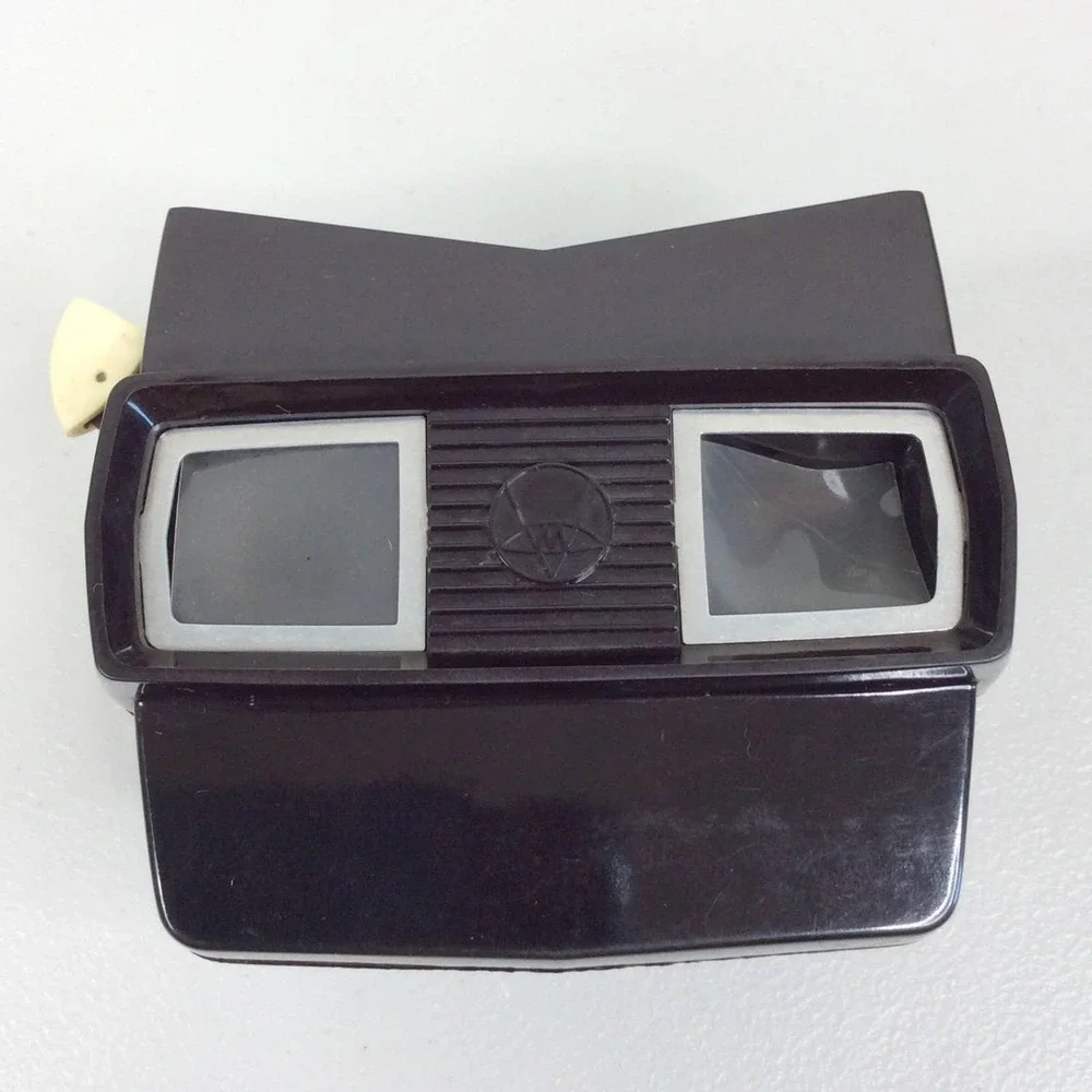 Vintage 1970s Sawyer's View-Master 3D Stereoscopic Viewer Brown